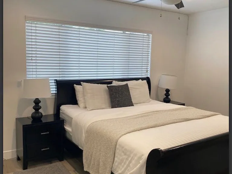415 N Oakhurst Dr #104 — Photo 10