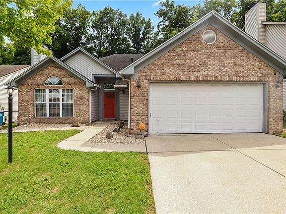 2nd image of 5643 Crystal Woods Dr