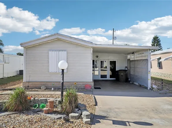 9798 Sugarberry Way, Fort Myers, FL 33905