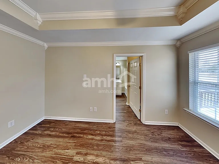 1005 Matheus Dr — Photo 11