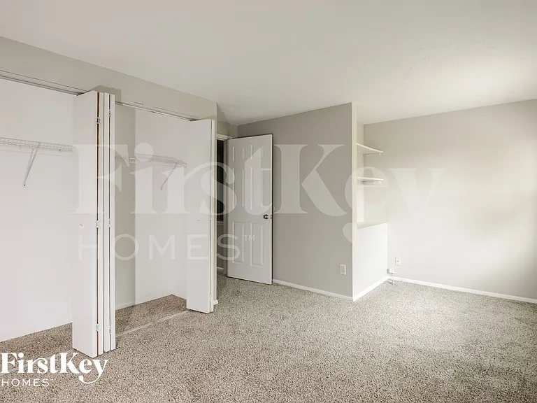 6847 Cross Key Dr — Photo 9