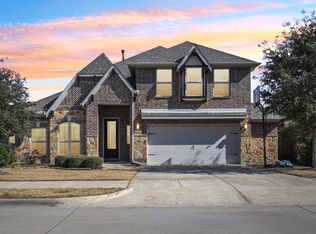 9413 Lakeway Dr, Argyle, TX 76226