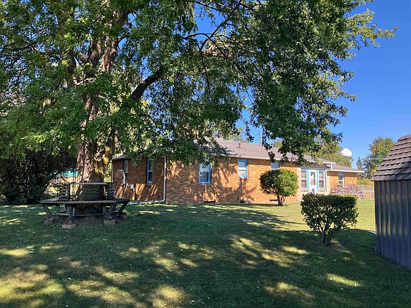 5th image of 2991 Blades Rd