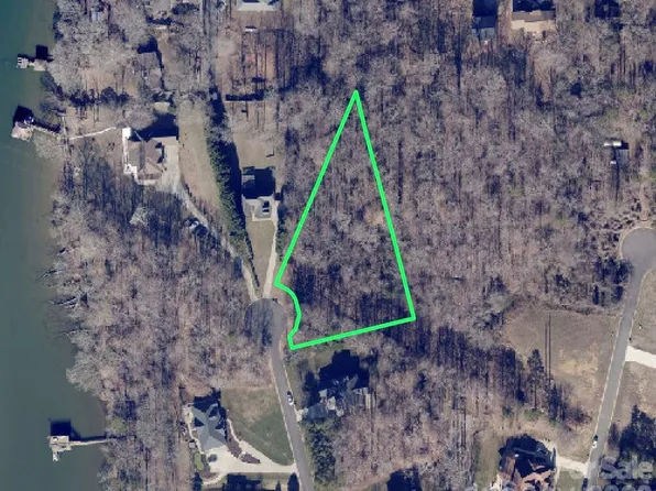 5111 Plantation Ridge Rd, Charlotte, NC 28214