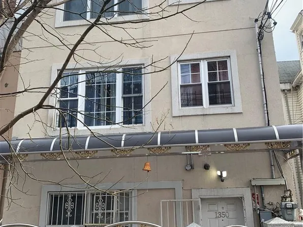 1350 Teller Avenue, Bronx, NY 10456