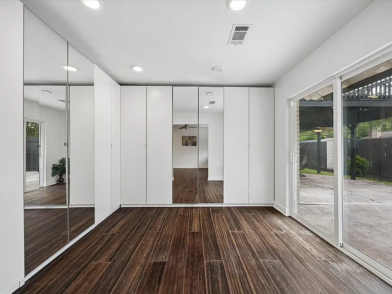 10602 Riverview Dr — Photo 17