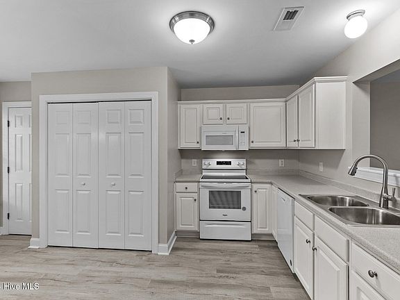 4th image of 4137 Brook Creek Lane #A