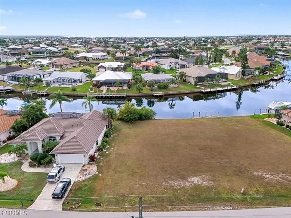1247 Pine Siskin Dr, Punta Gorda, FL 33950