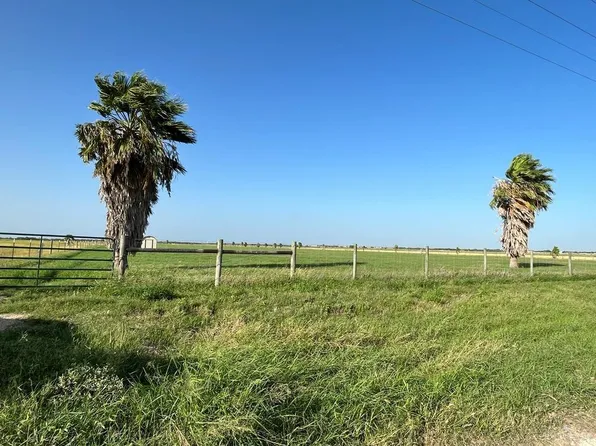 7665 Mile 21 Rd N, Edcouch, TX 78538