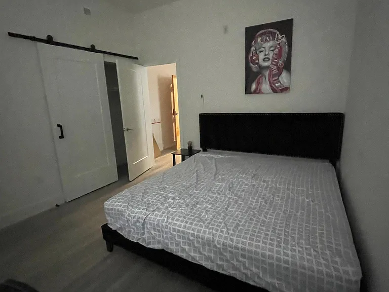 2842 W Girard Ave #2 — Photo 3