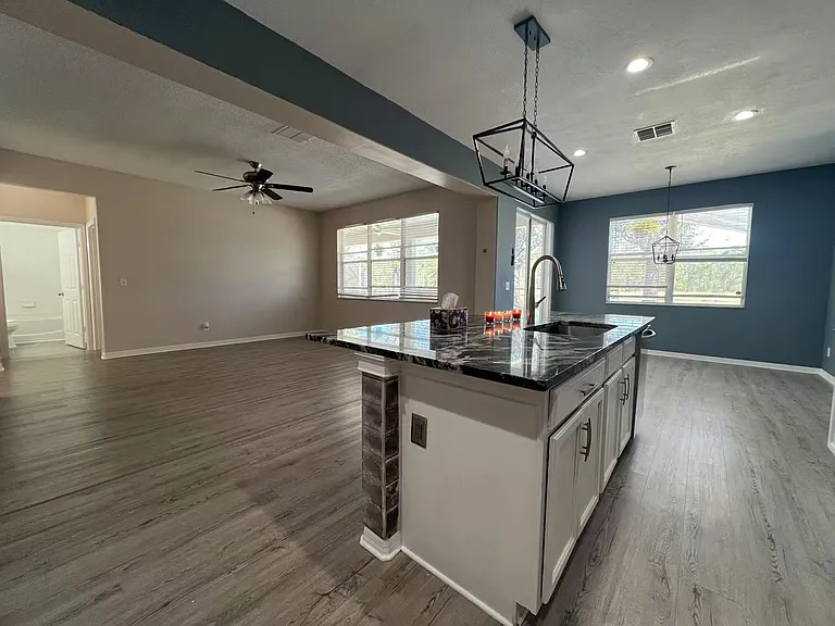 16837 Sunrise Vista Dr — Photo 5