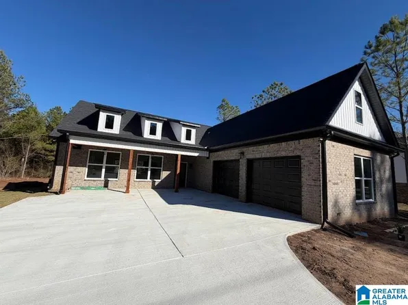 3 Sarjon Cir, Oxford, AL 36203