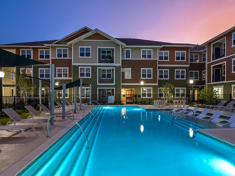 The Elliott Senior Apartments — Photo 7