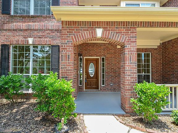 2nd image of 8310 Hayden Cove Dr