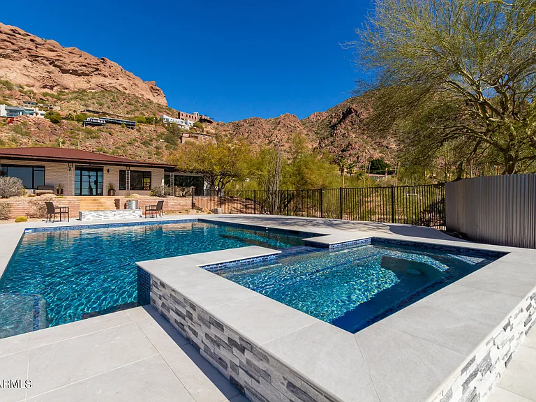 5222 N Saddle Rock Dr — Photo 8