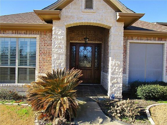 2nd image of 7268 Riverstone Dr