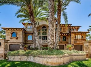 1403 Circle Dr, Tarpon Springs, FL 34689