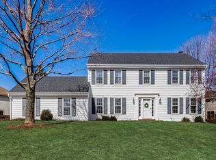 22070 Ridge Rd, Waukesha, WI 53186