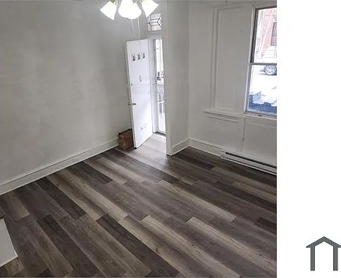 2055 S 60th St — Photo 14