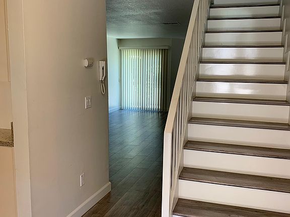 3rd image of 632 E Orange Grove Ave APT D