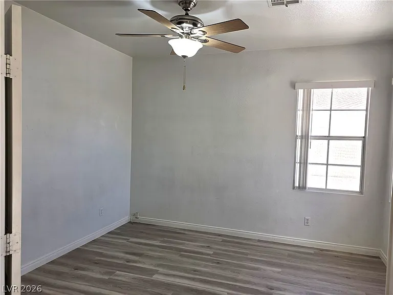 9105 Sparkling Star St — Photo 3