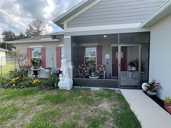 3rd image of 337 Gardenia Ct