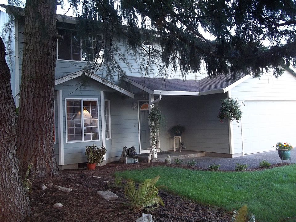1st image of 10109 NE 124th Ave