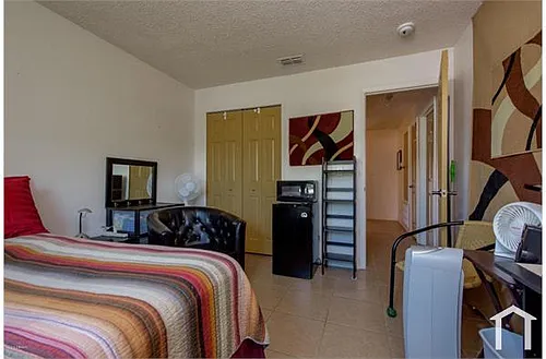 424 Banana Cay Dr #H Photo 1