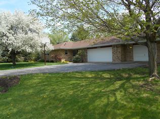 8585 Yellowstone Dr, Byron, IL 61010