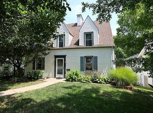 996 N Woodlawn Ave, Saint Louis, MO
