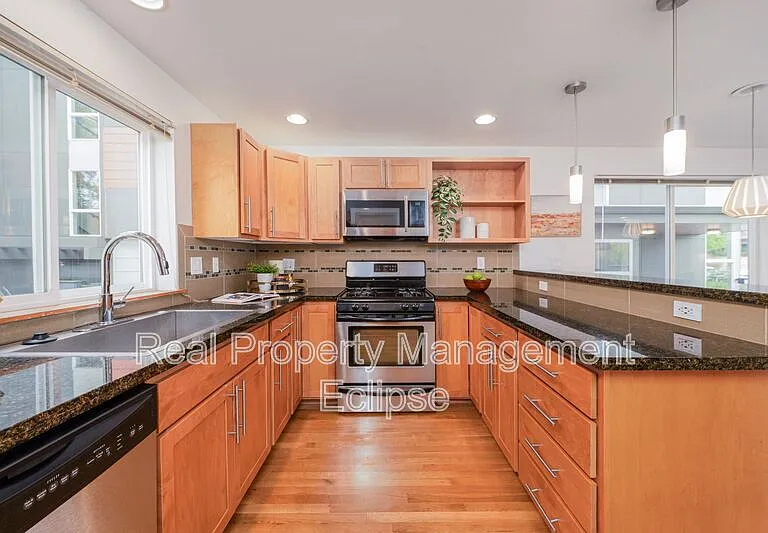 1145 N 91st St #A — Photo 26