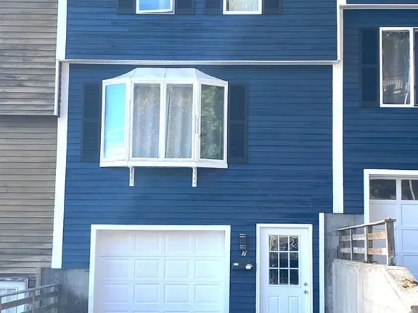7 Olga Ave #7, Worcester, MA 01605