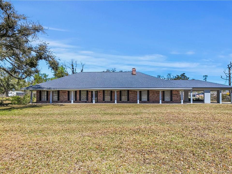 1st image of 3625 Coachman Dr