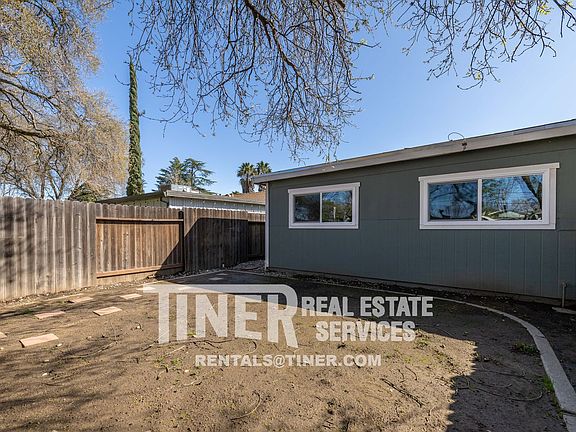4th image of 5014 Sunshine Ln