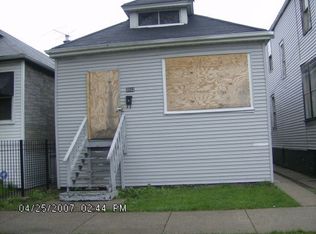 2012 W 70th St, Chicago, IL 60636