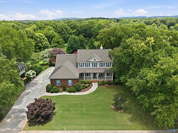 3rd image of 289 River Cove Rd