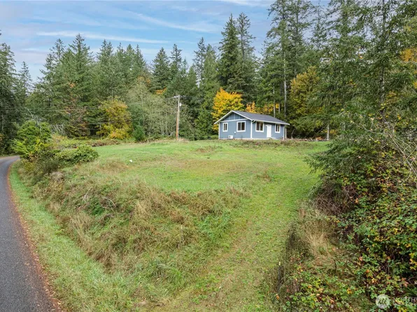 161 Oak Street, Quilcene, WA 98376
