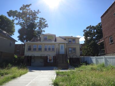 2945 Wickham Ave, Bronx, NY, 10469