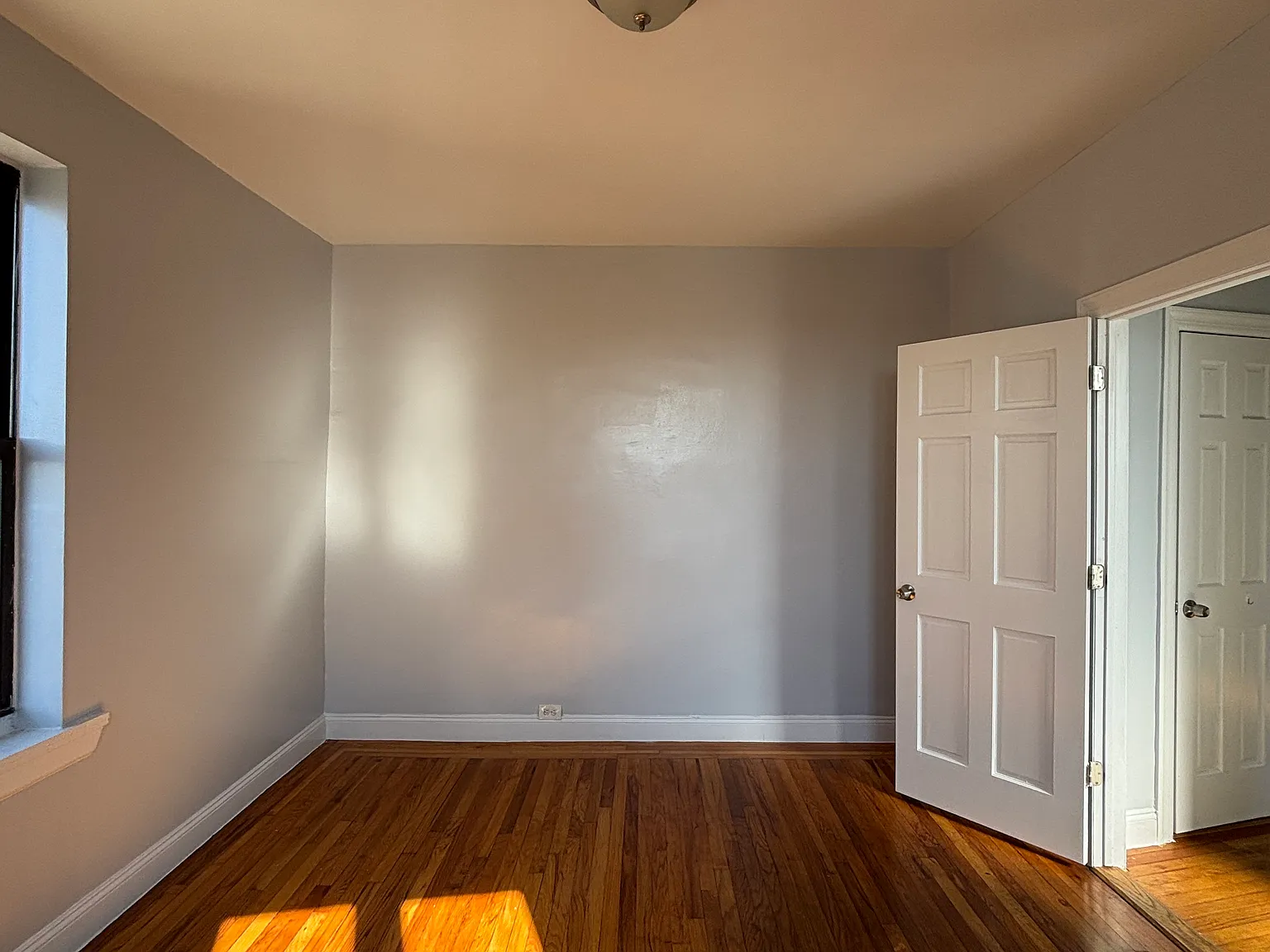 181 East 205th Street — Photo 3