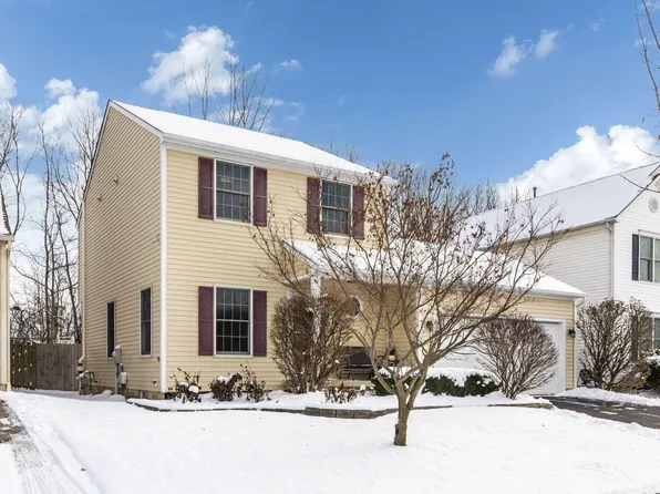 8750 Woodwind Dr, Lewis Center, OH 43035