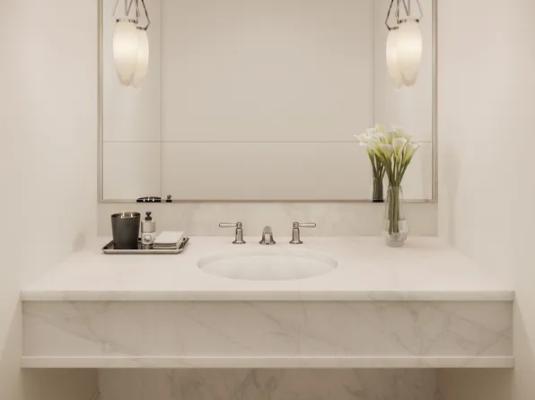 255 East 77th Street image 2 of 24