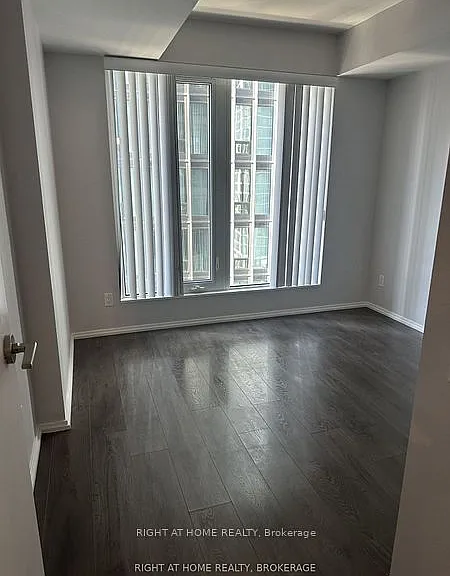 68 Shuter St #1507 — Photo 3