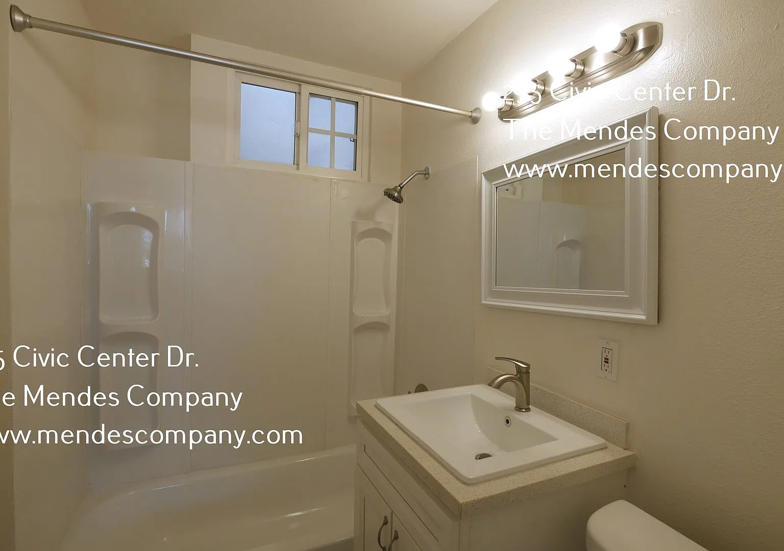 Move-in Ready Upstairs 1 BD / BA Apartment Home in National City!! — Photo 4