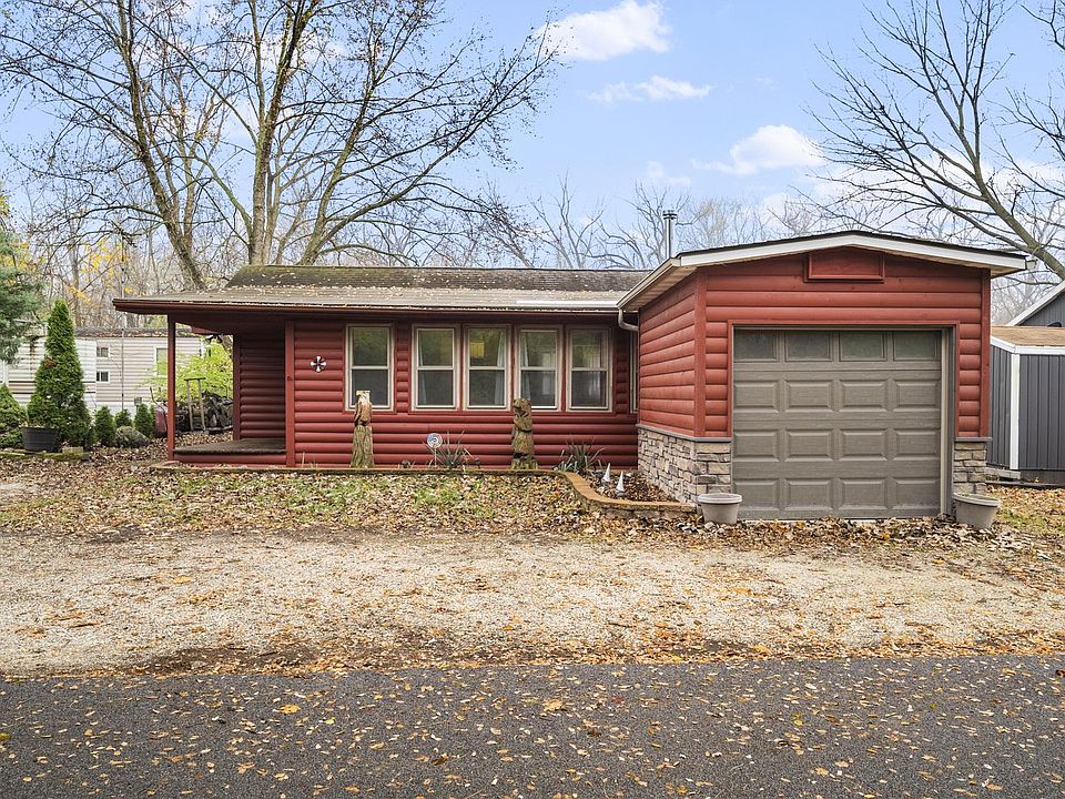 1st image of 118 Cedar Ln