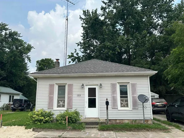133 Ward St, Croswell, MI 48422