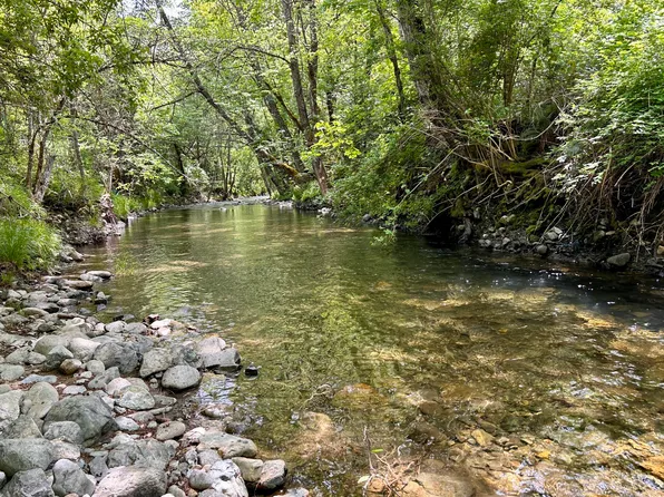 1773 Cedar Flat Rd, Williams, OR 97544