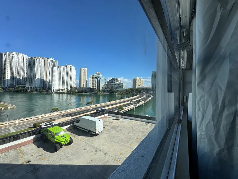 801 Brickell Bay Dr #470 — Photo 7