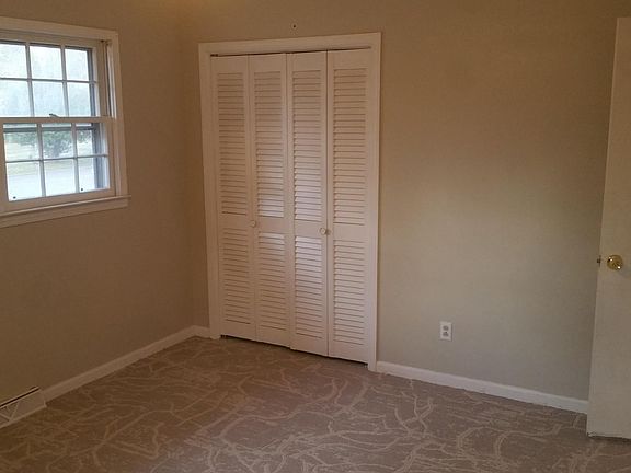 Master Bedroom Closet 