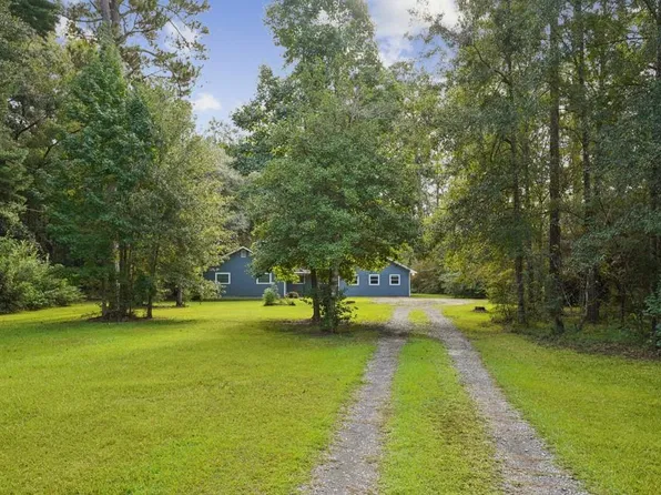 61106 Anchorage Dr, Lacombe, LA 70445
