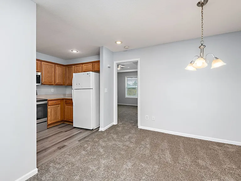 1619-1649 Cinnabar Dr — Photo 32